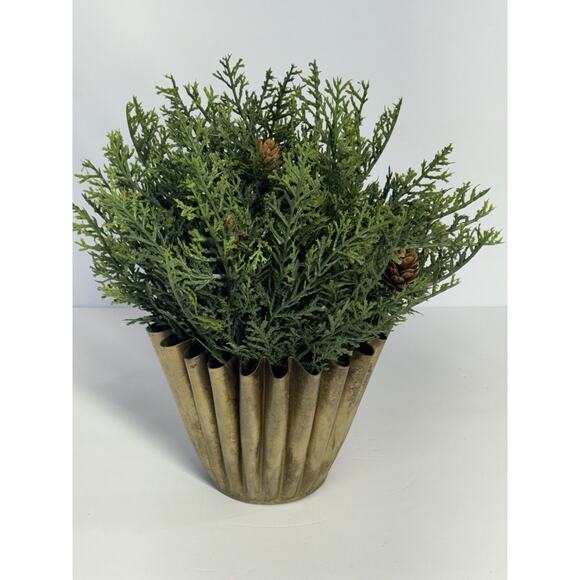 Fluted Scalloped Brass Vase with Holiday Christmas Winter Greenery Pouf Decor - Picture 5 of 11